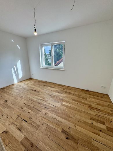 Mahlsdorf’ta 2026’da yeni inşaat | 3 odalı daire | 73 m2 | Akıllı Ev | Fotovoltaik ve ısı pompası | Yüksek giriş katı – Kinderzimmer