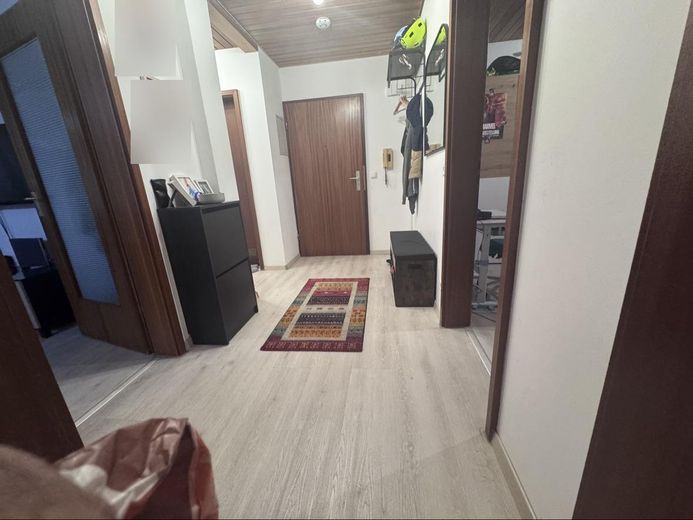 Jasne mieszkanie 3,5-pokojowe z balkonem i tarasem w centrum Möglingen – bez prowizji – Zdjęcie 8