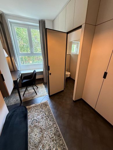 Zugang zum Gästebad