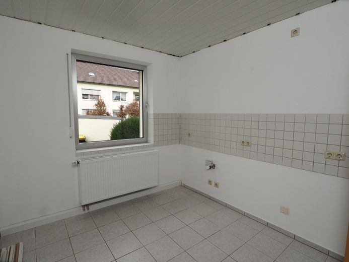 3,5-Raum Etagenwohnung für Sie! *von PRIVAT* – Küche