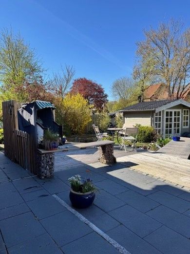 Doppelhaushälfte mit Einliegerwohnung zum Kauf – Terrasse