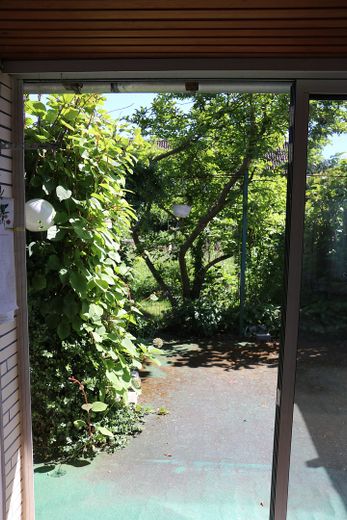 Geräumiges Einfamilienhaus mit 6,5 Zimmern in Salzgitter-Thiede – Terrasse aus Wintergarten