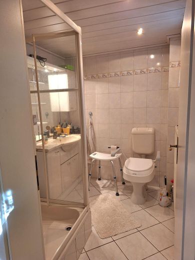 Bad mit Dusche