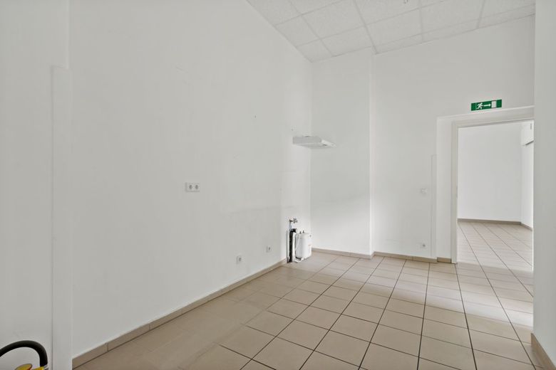 Attraktive Gewerbefläche in Leuna! – Raum