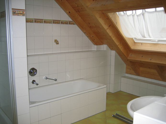 Vollbad | Wanne u. Dusche