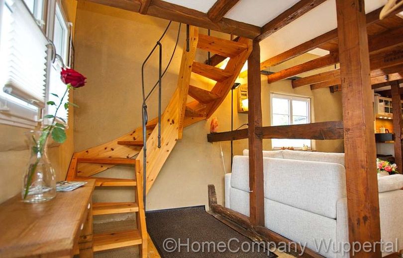 Wohnen in einem Bergischen Häuschen! Hochwertig renoviertes Fachwerk-Tiny-Haus in Cronenberg – 9b08d4d5bad76146757c68207d263e732ac01d20.jpg