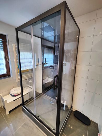 Dreifamilienhaus im Grünen mit großem Grundstück – Foto 27