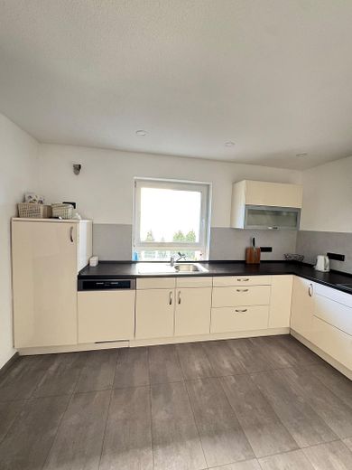 Freistehendes Einfamilienhaus mit viel Platz für Familie, Alltag und Zukunft – Küche