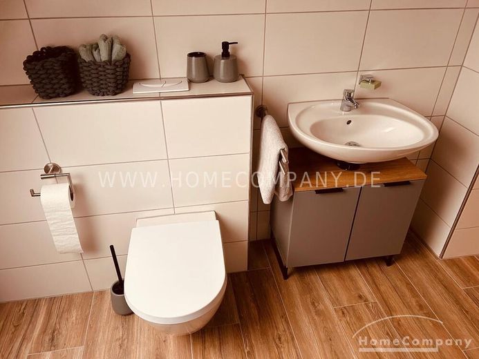 Nidderau (8072499) Stilvolles Fachwerkhaus auf Zeit – möbliert, zentral, mit Dachterrasse – a566c0026c9df9c9565e5c011912503d4bd61f1e.jpg