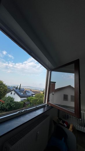 Lichte 2-kamerwoning 50 m² plus garage, inbouwkeuken en extra gebruiksoppervlakte – Blick von Zimmer 2