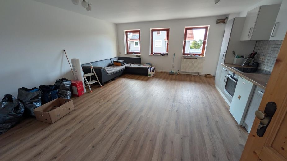 RENDITE > 7% mgl. o. Eigennutzung und Kapitalanlage kombiniert-MFH mit Ausbaupotenzial rd.350 m2 – Wohnung