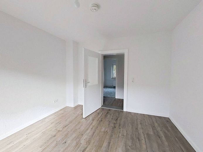 Modern&hell: Große 2-Zi.-Whg. mit BALKON im Nordwesten von Rendsburg – Ansicht II: Wohn- und Esszimm…