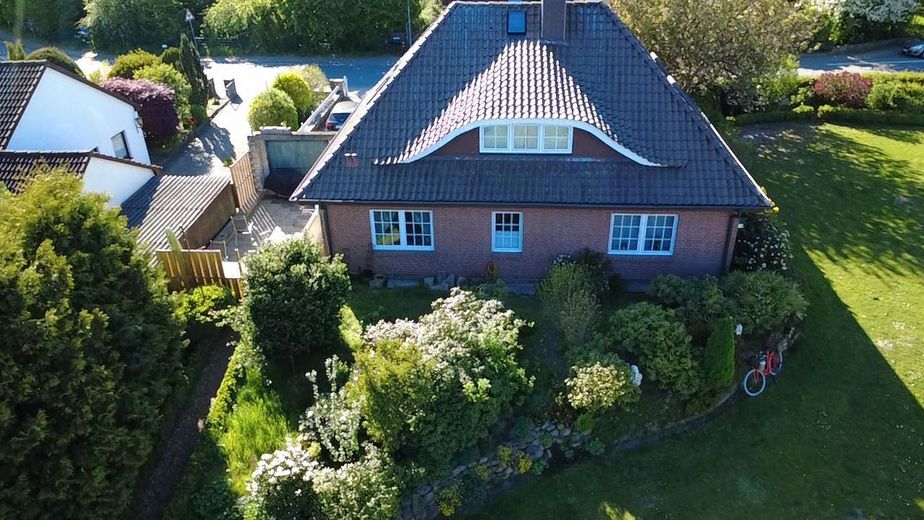 Einfamilienhaus mit Einliegerwohnung – Foto 4