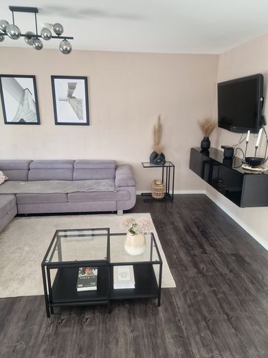 Wunderschöne Stadtvilla mit Einliegerwohnung z.B. direkt mit Mieteinnahmen starten! – Foto 8