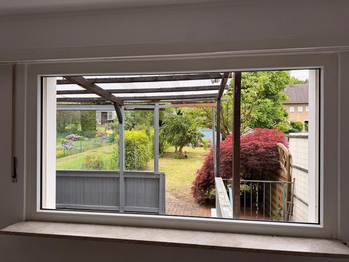 Reihenhaus mit Garten & Dachausbau-Potenzial – 4 Zimmer, provisionsfrei | Goslar - Georgenberg – Blick in den Garten
