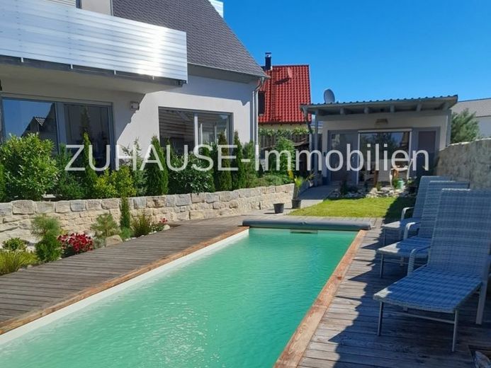 Maison de rêve exclusive avec son propre paradis de piscine – Photo 1