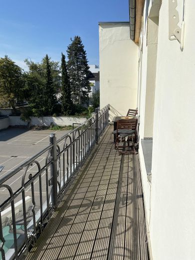Repräsentatives Renditeobjekt im Herzen von Mönchengladbach, provisionsfrei direkt vom Eigentümer – Balkon 1. und 2. OG Anbau