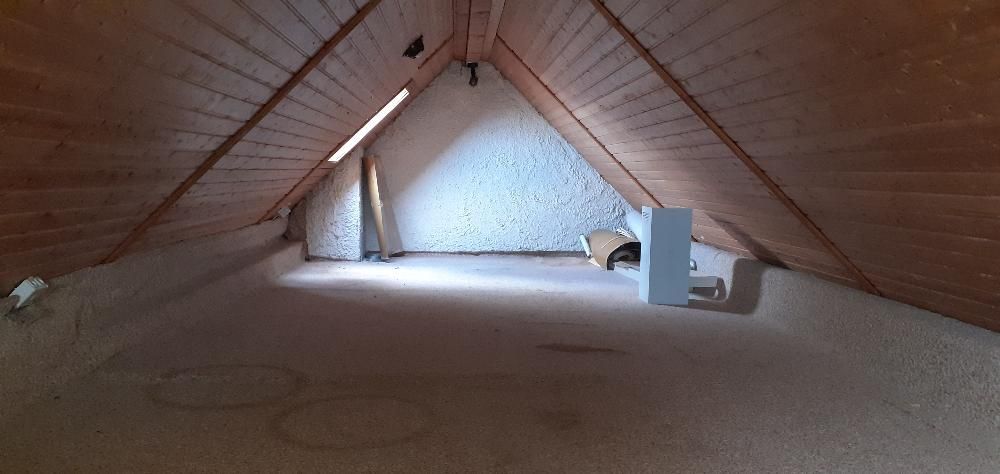 Gemütliche, helle 3 Zimmer Dachgeschosswohnung, zentral in Mz-Ebersheim – Speicher