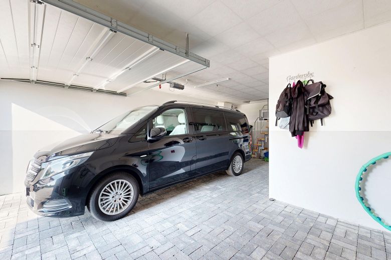 Modernes Einfamilienhaus mit Wintergarten & Terrasse in Haren (Ems) – Garage
