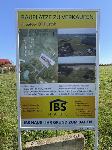 Bauträger- und provisionsfreI: Bauplatz in Pustohl (Satow) – ländlich, ruhig, gut gelegen – Bauschild