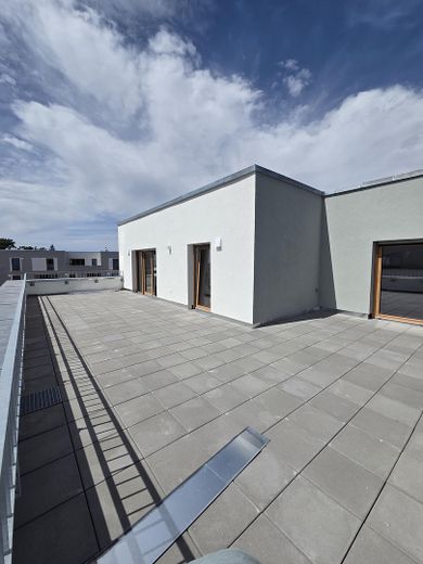 Exklusives Penthouse mit 4 Zimmern und Dachterrasse in Maintal | Neubau Erstbezug – Dachterrasse