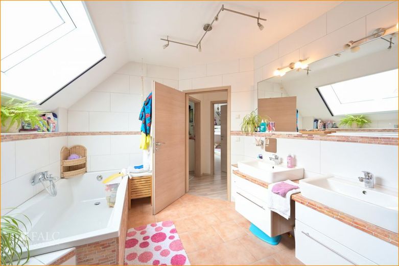 OG Badezimmer