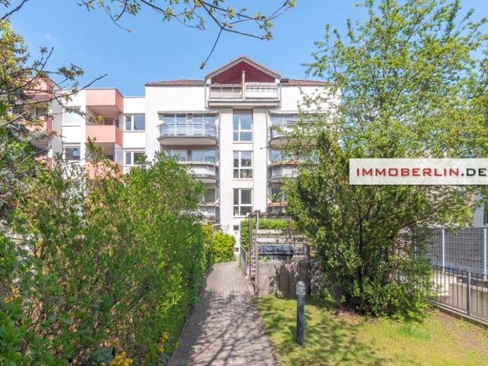 IMMOBERLIN.DE - Großzügige Wohnung mit Südwestbalkon & -loggia in Ruhelage – Foto 1