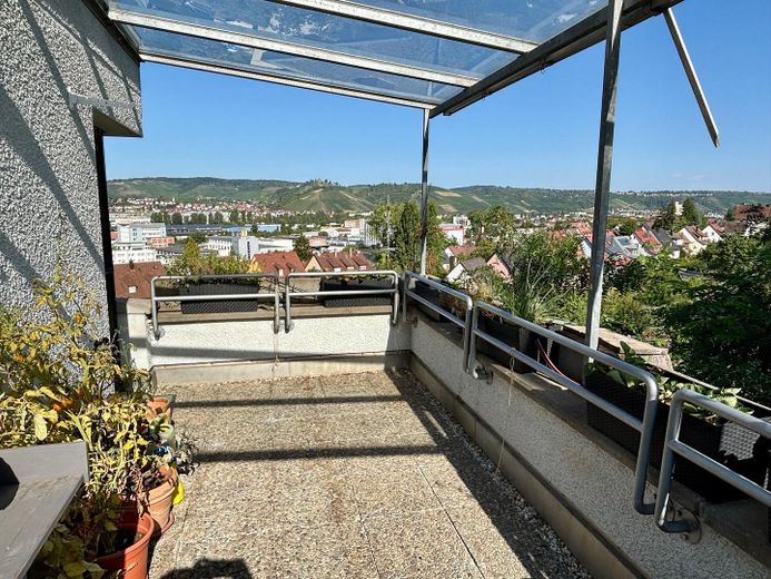 Überdachte Terrasse