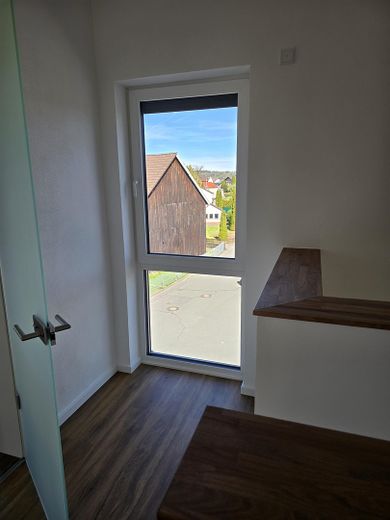 Eerste bewoning - 3-kamer maisonnette in Michelau met terras en 105 m² WFL – Foto 8