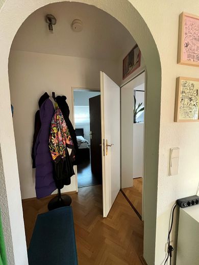 Sonnige Dachgeschosswohnung in Köln-Weiden – Flur 2