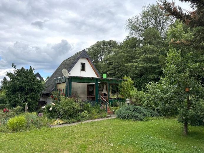 Finnhütte mit Terrasse in ruhiger Lage am Erholungsgebiet Thesau – Foto 1
