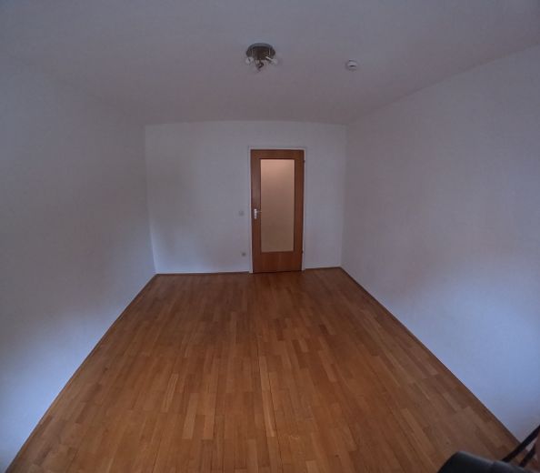 Schöne helle 3 Zimmer Wohnung im Zentrum vermietet oder unvermietet – Foto 7