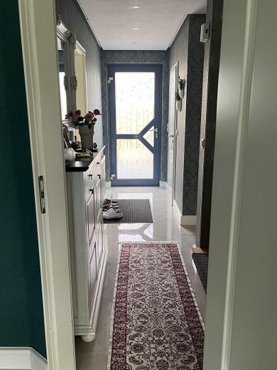 Charmantes Reihenmittelhaus in Top-Lage in Rethen bei Hannover – Flur