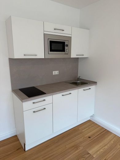 Erstbezug 1-Zimmer Appartement (unmöbliert) in Erlangen nähe Bohlenplatz - nach Kernsanierung – Küchenzeile