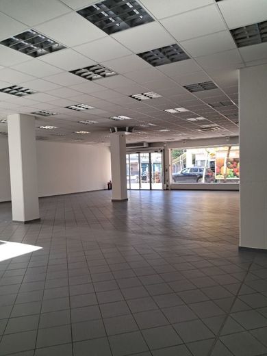 Repräsentatives Ladenlokal/Austellungsraum/Bürofläche in der Innenstadt zu vermieten! – Verkaufsfläche