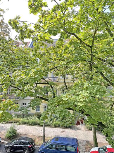 Un chez-soi au charme de l’ancien – rénové avec style dans le quartier de Flora – Ausblick