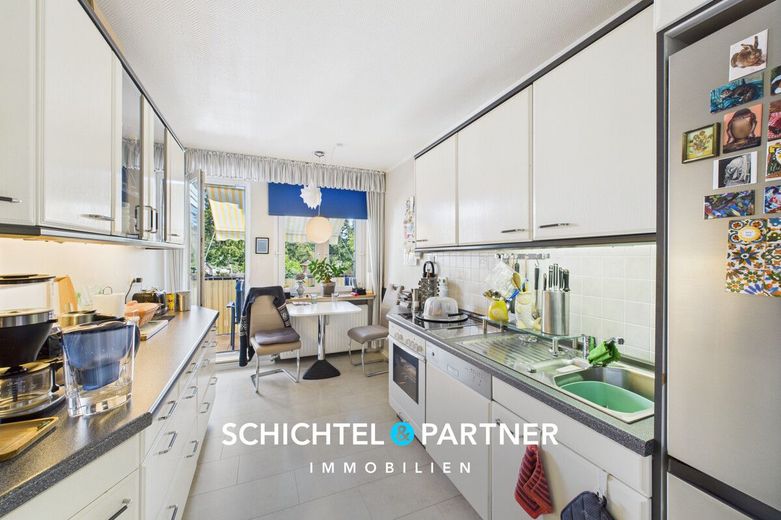Rablinghausen | Attraktives 5-Parteienhaus mit Doppelgarage &amp; guter Rendite – S&amp;P | Küche