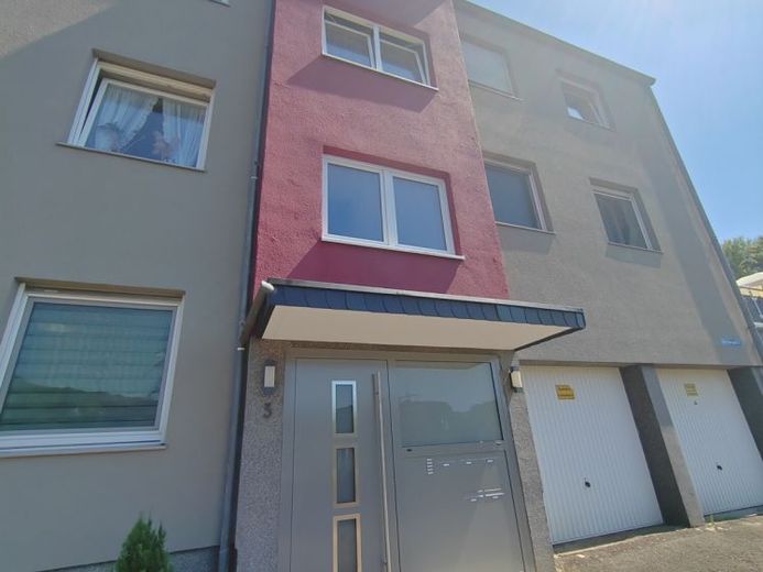 Waldrandnähe - ruhige Lage - 2ZKB mit Terrasse und Gartennutzung in Saarbrücken – Foto 1