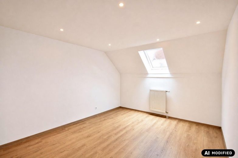 Yüksek kaliteli yenilenmiş 3 odalı çatı katı dairesi - Balkon ve Wilkau-Haßlau, Zwickau şehir sınırında sakin konum – Schlafzimmer
