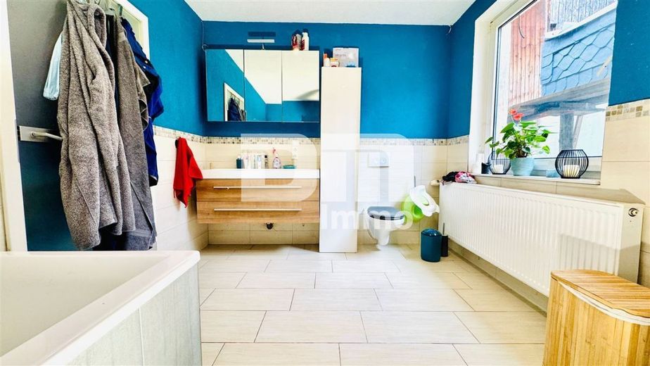 Charmanter Wohntraum mit Tradition und Moderne auf großem Grundstück – EG Badezimmer Wanne / Dusche