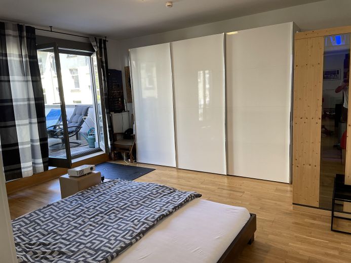 Provisionsfrei: Wunderschöne, ruhig gelegene Dachterrassenwohnung in Frankfurt Bornheim – Foto 9