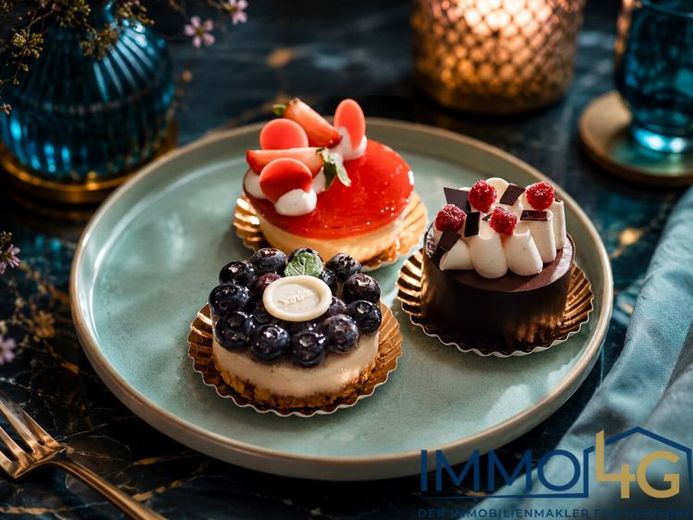 Charmante Patisserie & Konditorei mit Café und großer Terrasse in bester Charlottenburger Kiezlage – Foto 1