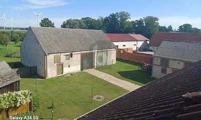1776515323_c7f089.jpg