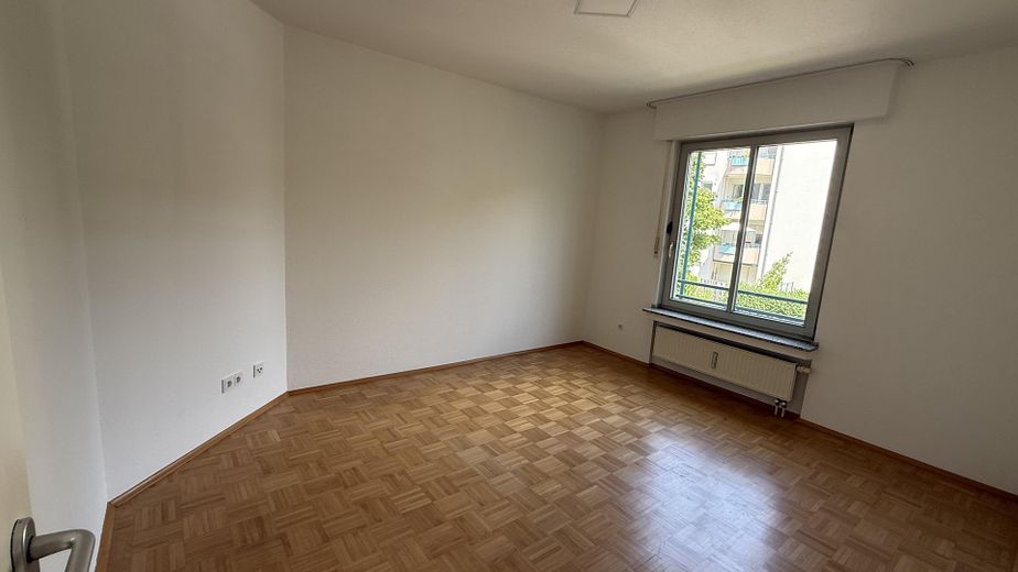 TOP-Wohnlage in Düsseldorf-Gerresheim – Schlaf-/Arbeitszimmer