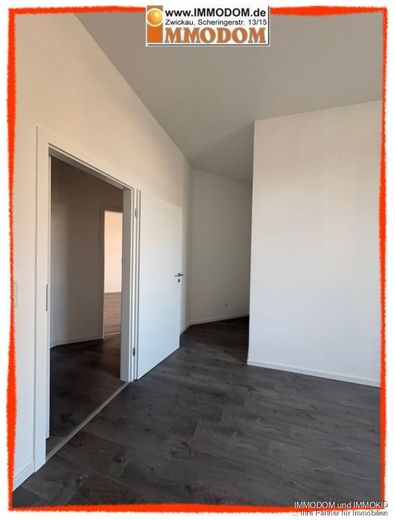 2-Zimmer-Wohnung, neu und hochwertig renoviert, in Zwickau-Pölbitz zu vermieten! – Flur