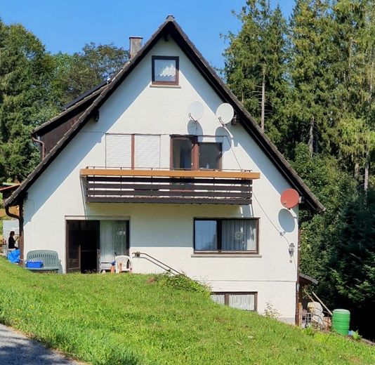 Doppelhaushälfte mit 2 Wohnungen | 118 m² | Ortsrandlage | in 72297 Seewald-Besenfeld – Foto 7