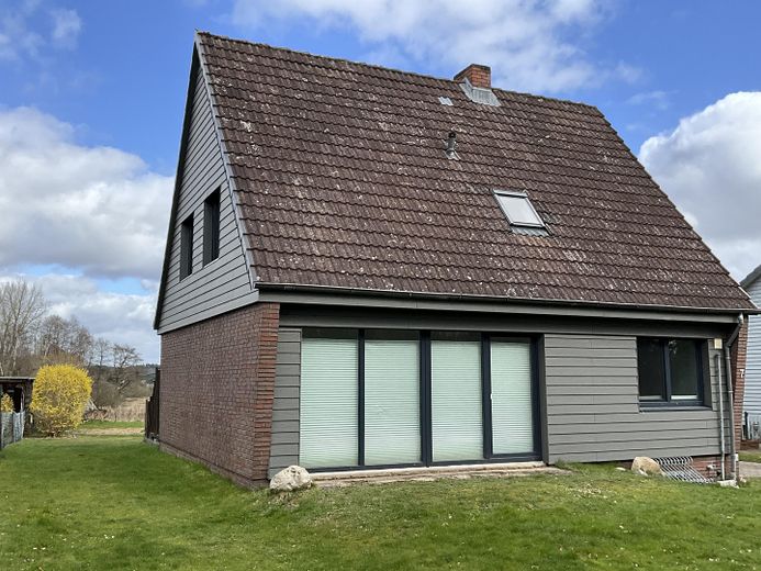 Einfamilienhaus in Fitzbek - ohne Makler - Feldrandlage – Foto 1
