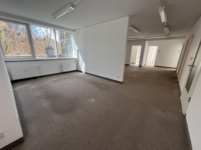 Die perfekte Adresse für Ihre Praxis- oder Geschäftsräume jetzt mieten! – Foto 1