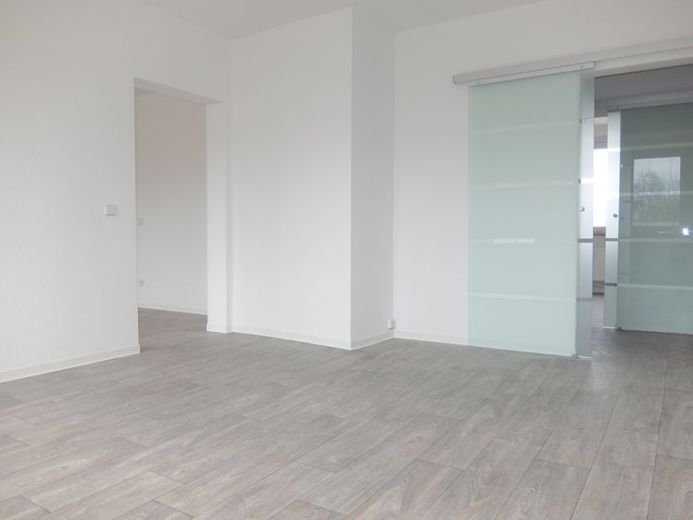 5-Zimmer-Familienwohnung mit viel Platz auf 109 qm - Spielplatz im Hof – Foto 1