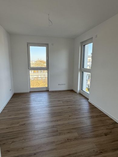 Großzügiges Penthouse mit XXL Dachterrasse & Einbauküche – Kinderzimmer